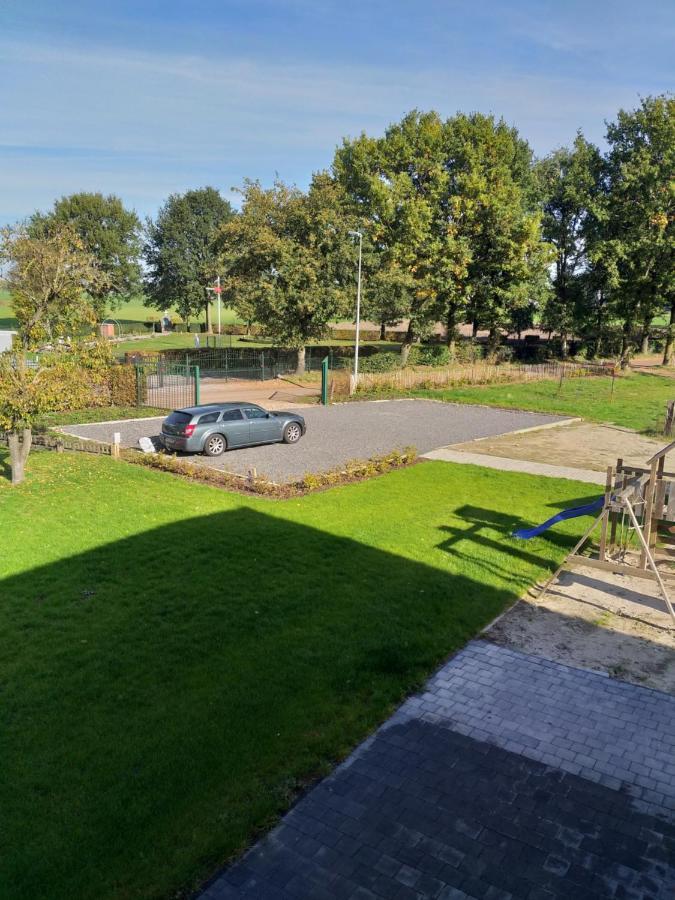 De Hoog Velden 14 Lejlighed NeerNeerpelt Eksteriør billede